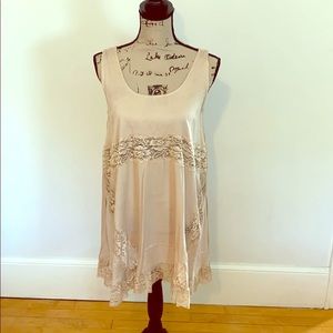 Three Bird Nest Boho slip top